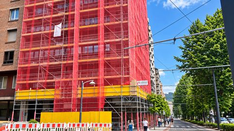 Foto 2 de Piso en venta en Juan Antonio Zunzunegui Etorbidea, Basurtu, Bilbao