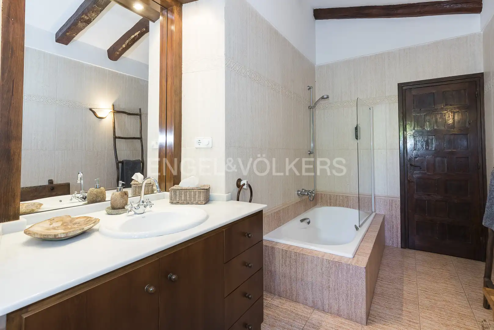 Bathroom of Buildings for sale in Sant Pere de Ribes