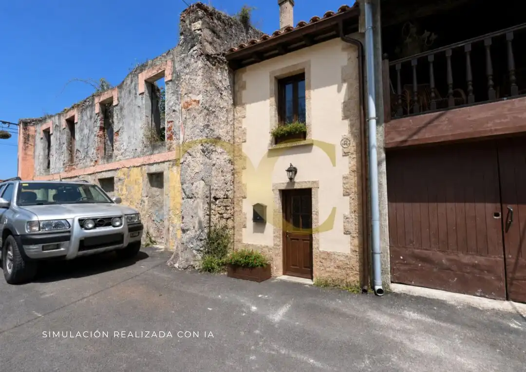 Vista exterior de Casa adosada en venda en Llanes amb Jardí privat
