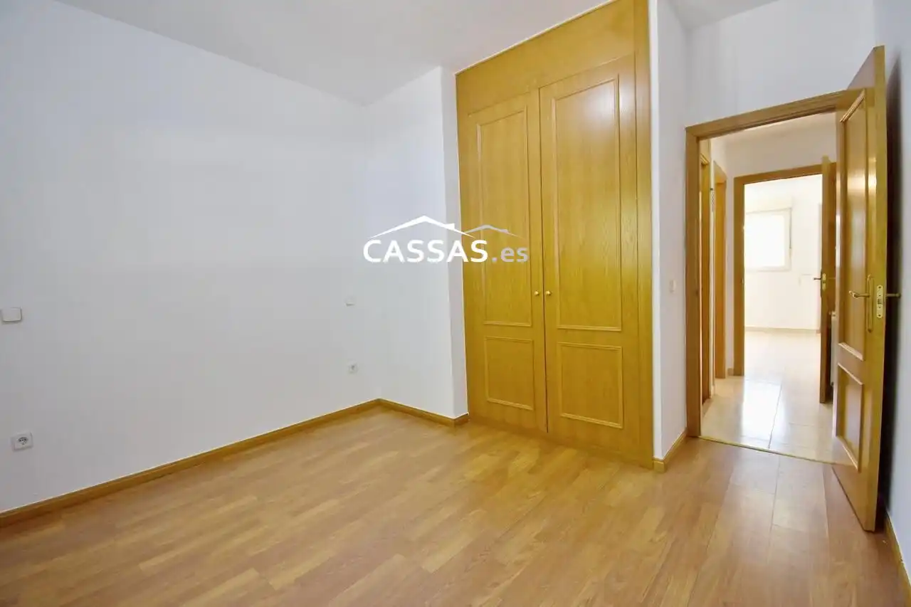 Planta baja en venta en Torrejón de Ardoz con Aire acondicionado y Piscina comunitaria