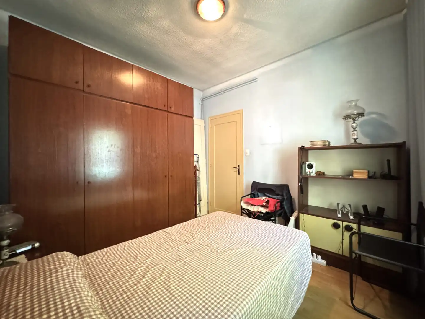 Bedroom of Flat for sale in Barcelona  with Air Conditioner, Heating and Parquet flooring