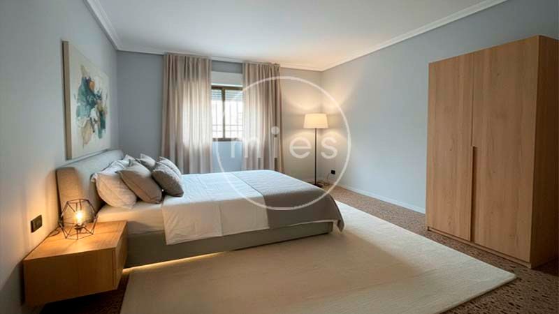 Dormitori de Pis en venda en Paiporta amb Aire condicionat, Terrassa i Traster