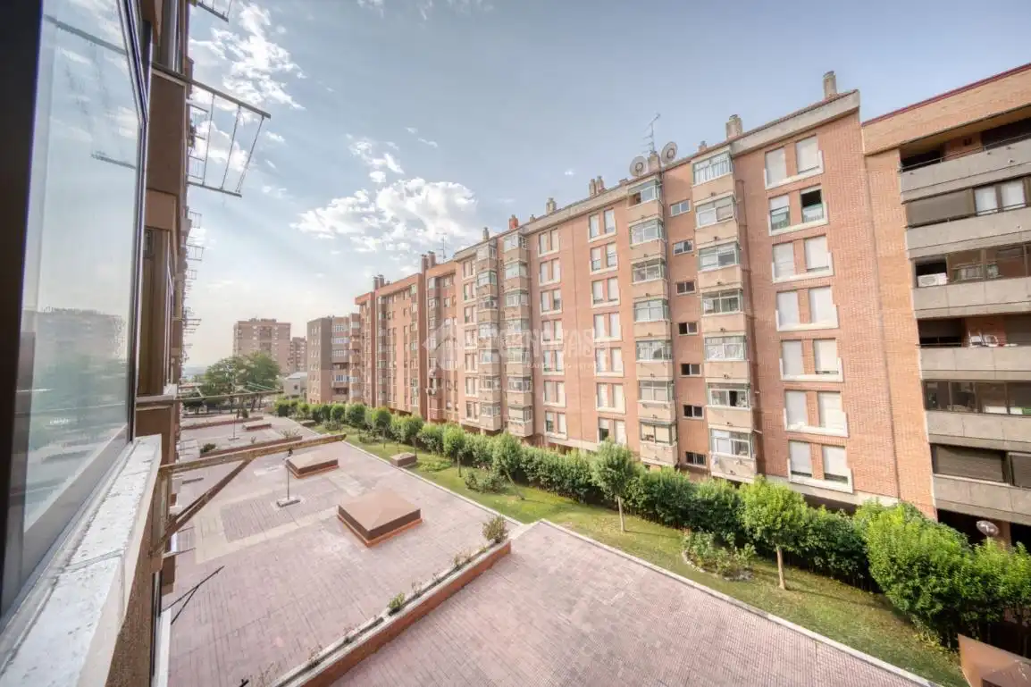 Exterior view of Flat for sale in Valladolid  with Heating