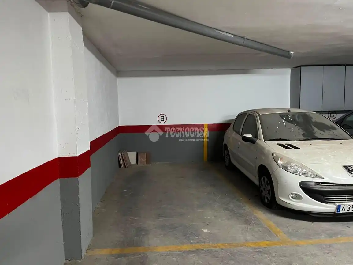 Aparcament de Garatge en venda en Jaén