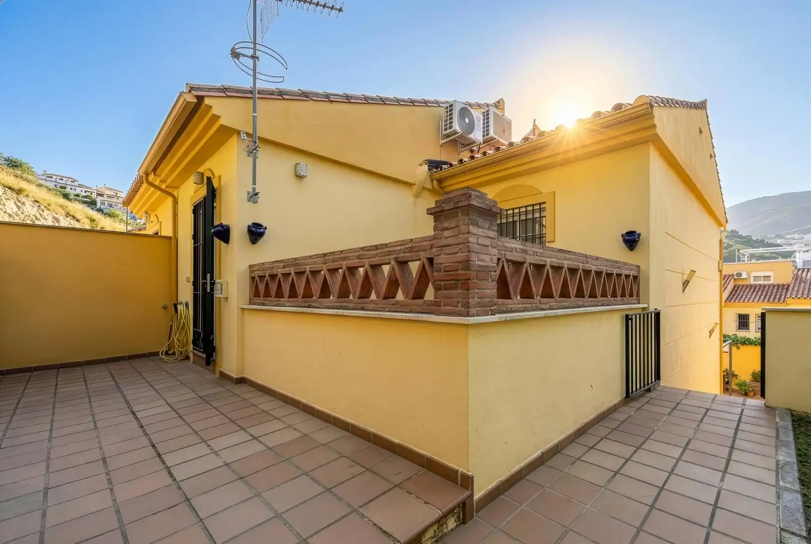 Doppelhaushälfte mit Pool zum Verkauf in 96 Calle Jabea #Urb Quebradagolf, imagen 10