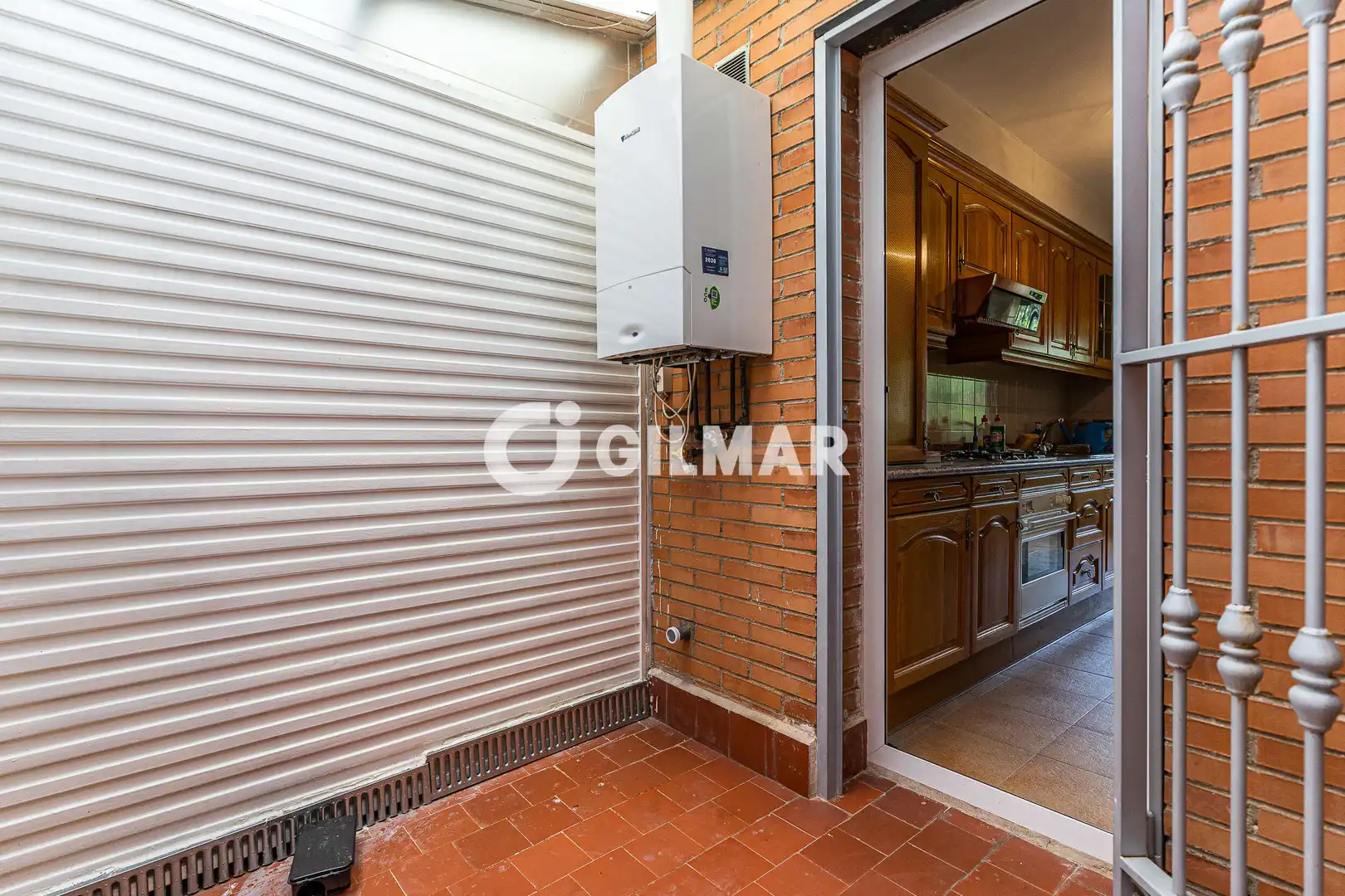 Kitchen of Detached homes for sale in Pozuelo de Alarcón  with Heating, Private garden and Swimming Pool