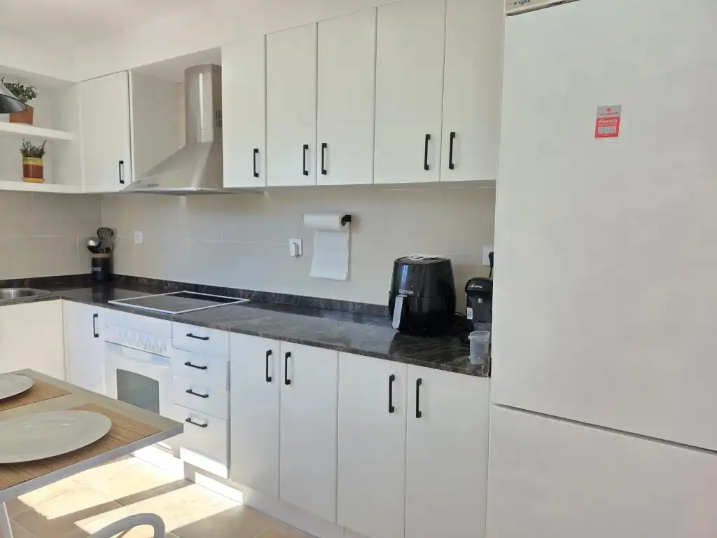 Kitchen of Houses for sale in Santa Coloma de Gramenet