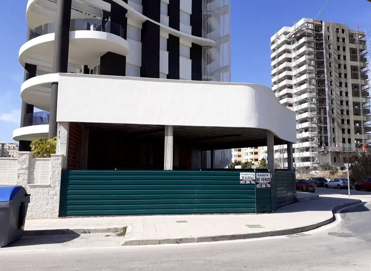 Local comercial en venda a Playa Arenal - Bol