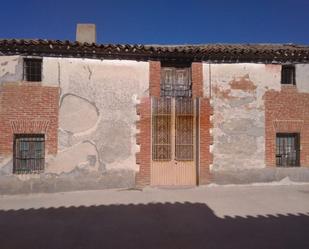 Vista exterior de Casa o xalet en venda en Salmoral