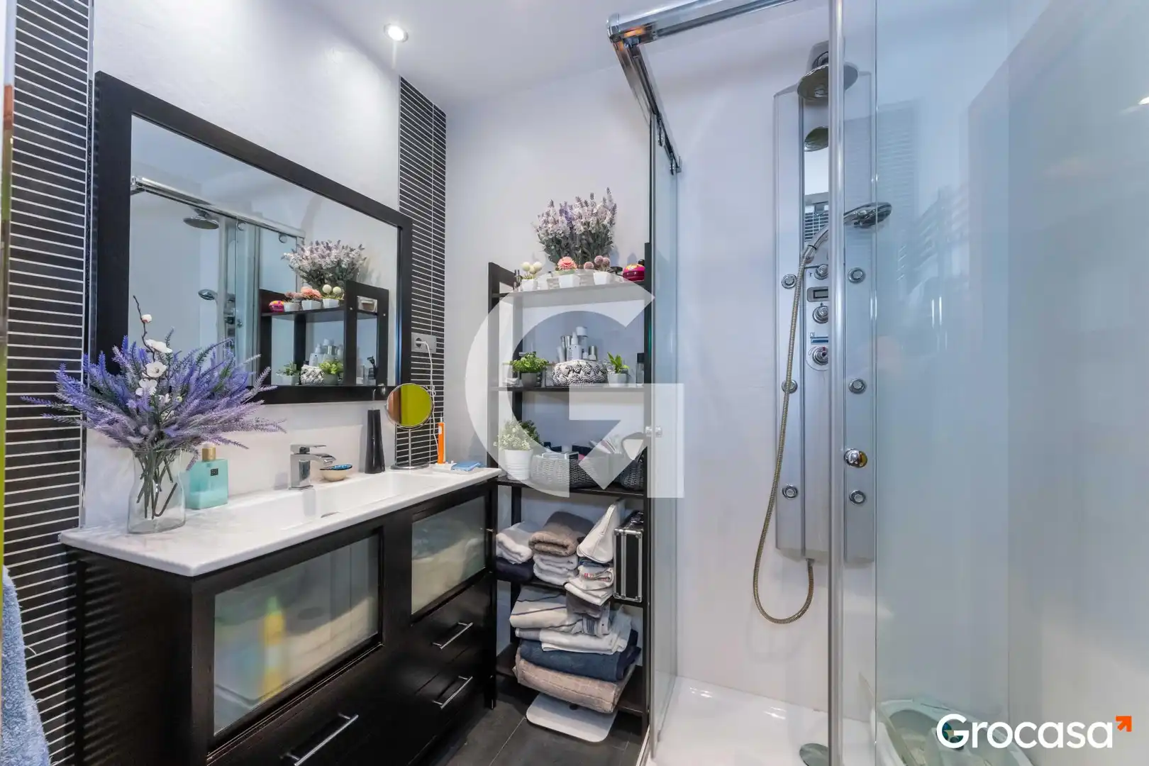 Baño de Piso en venta en Cornellà de Llobregat con Aire acondicionado, Calefacción y Terraza