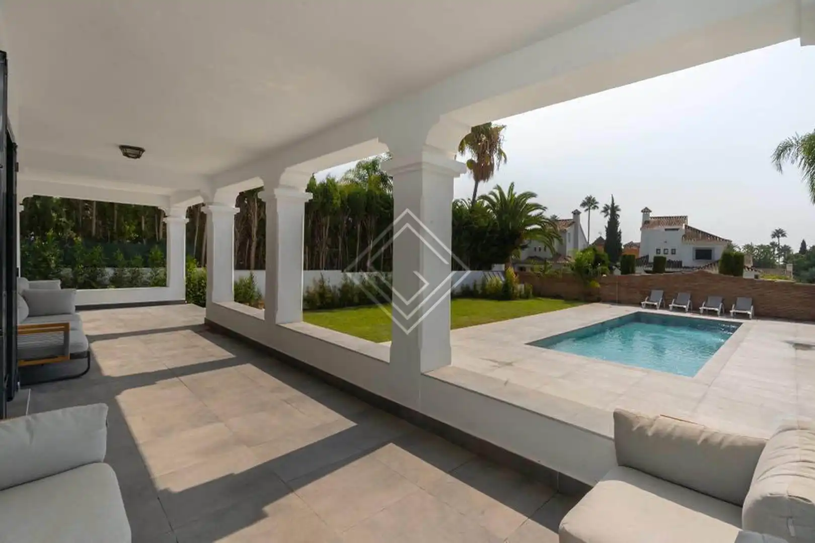 Villa mit Pool zum Verkauf in Nueva Andalucía, imagen 45