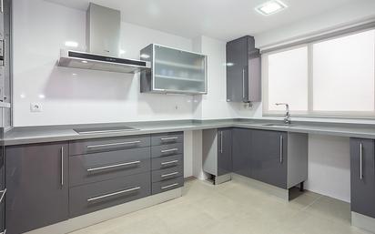 Kitchen of Flat for sale in  Valencia Capital  with Balcony