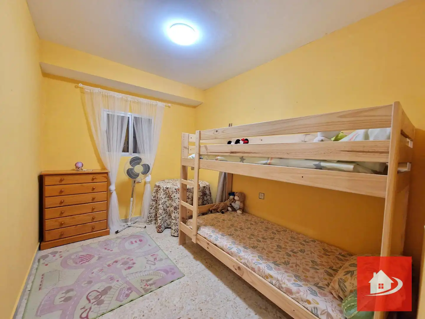 Habitación de Casa o chalet en venta en Las Palmeras - Dehesilla