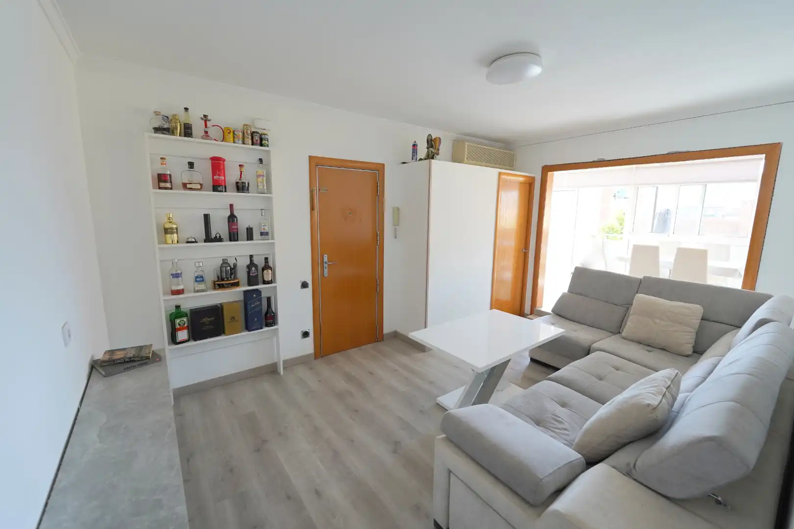 Wohnzimmer von Dachboden zum Verkauf in  Barcelona Capital mit Klimaanlage, Parkett und Terrasse