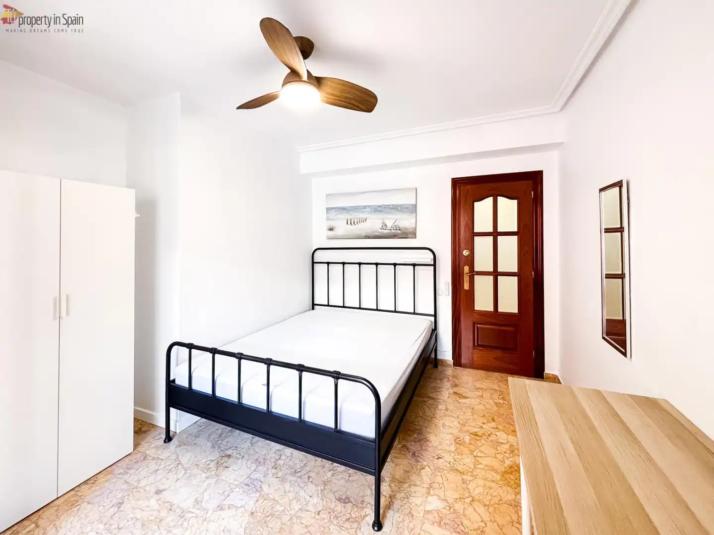 Habitación en ANGEL LOZANO, Barrio del Centro