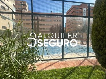 Wohnung mit Pool zur Miete in Catedratica Asun. Linares