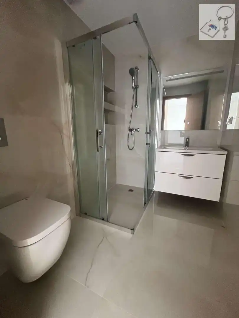 Bany de Apartament en venda en Orihuela amb Terrassa
