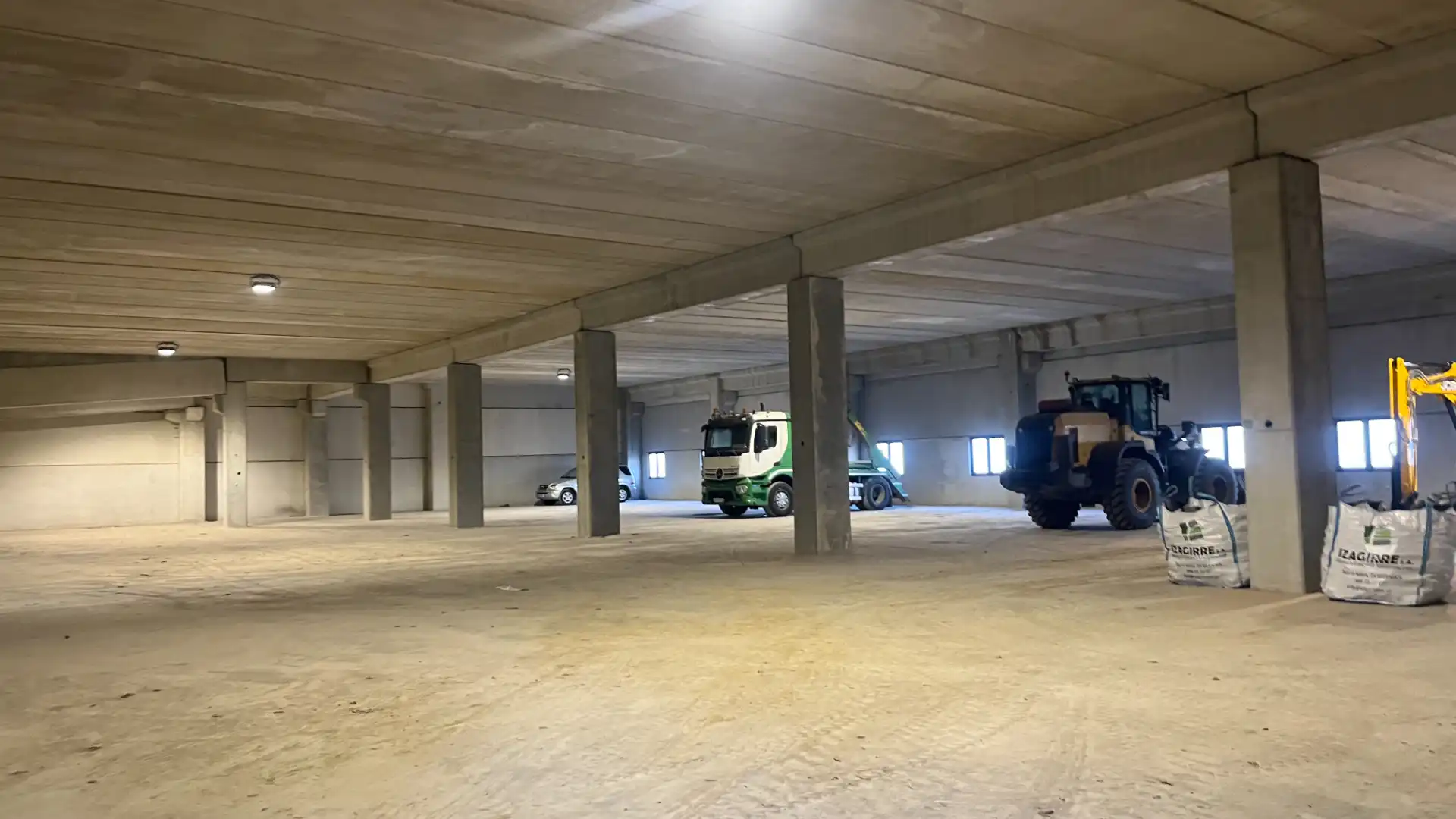 Nave industrial de alquiler en Abanto y Ciérvana-Abanto Zierbena con Alarma