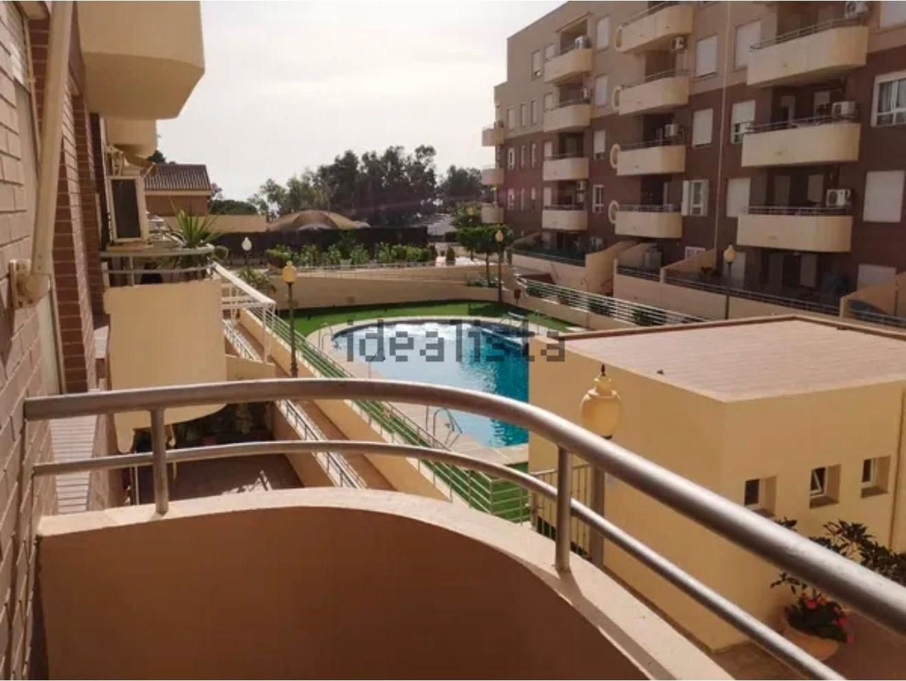 Schwimmbecken von Wohnung zur Miete in Roquetas de Mar mit Klimaanlage, Terrasse und Möbliert