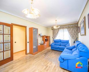 Living room of Flat for sale in  Toledo Capital  with Terrace and Storage room