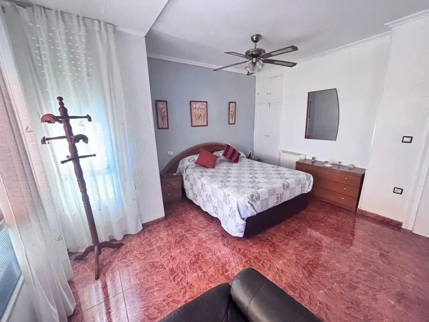 Habitación de Piso en venta en Alicante / Alacant con Calefacción