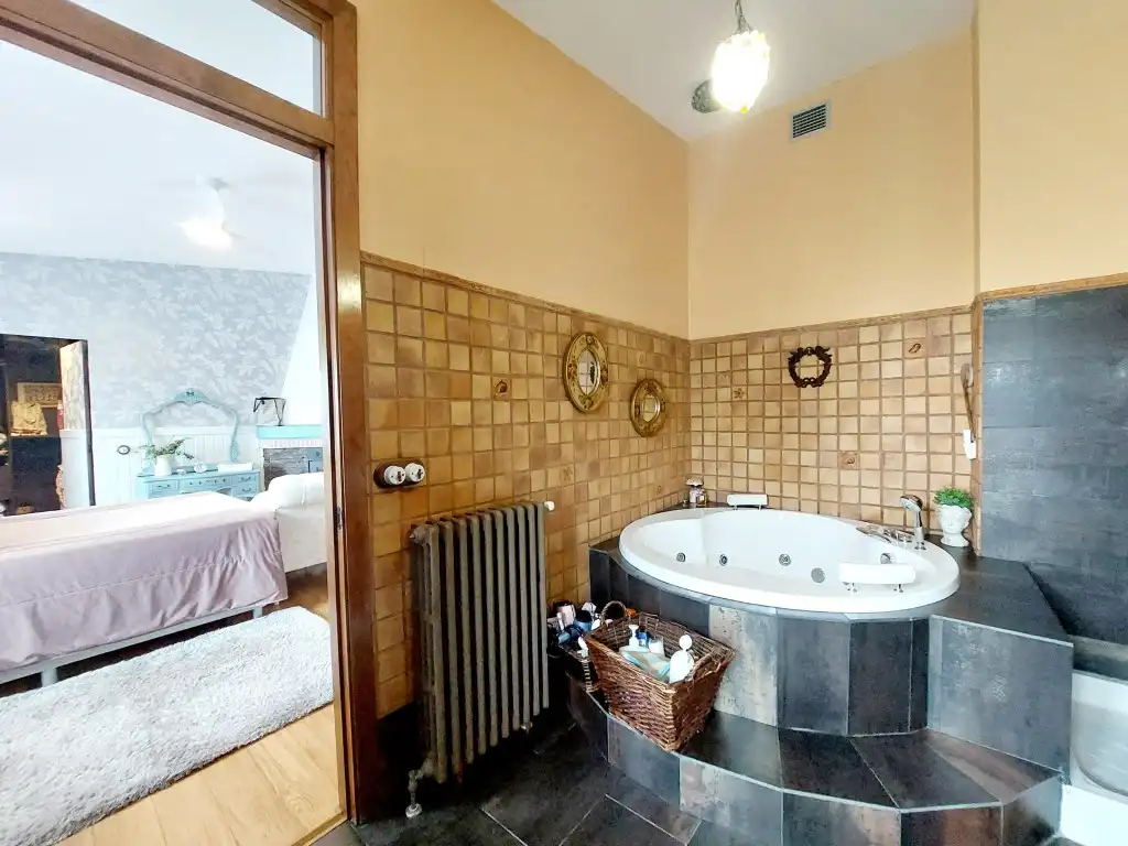 Bany de Casa o xalet en venda en Badajoz