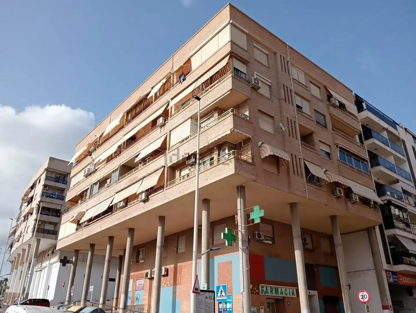 Vista exterior de Apartament en venda en Benidorm amb Moblat