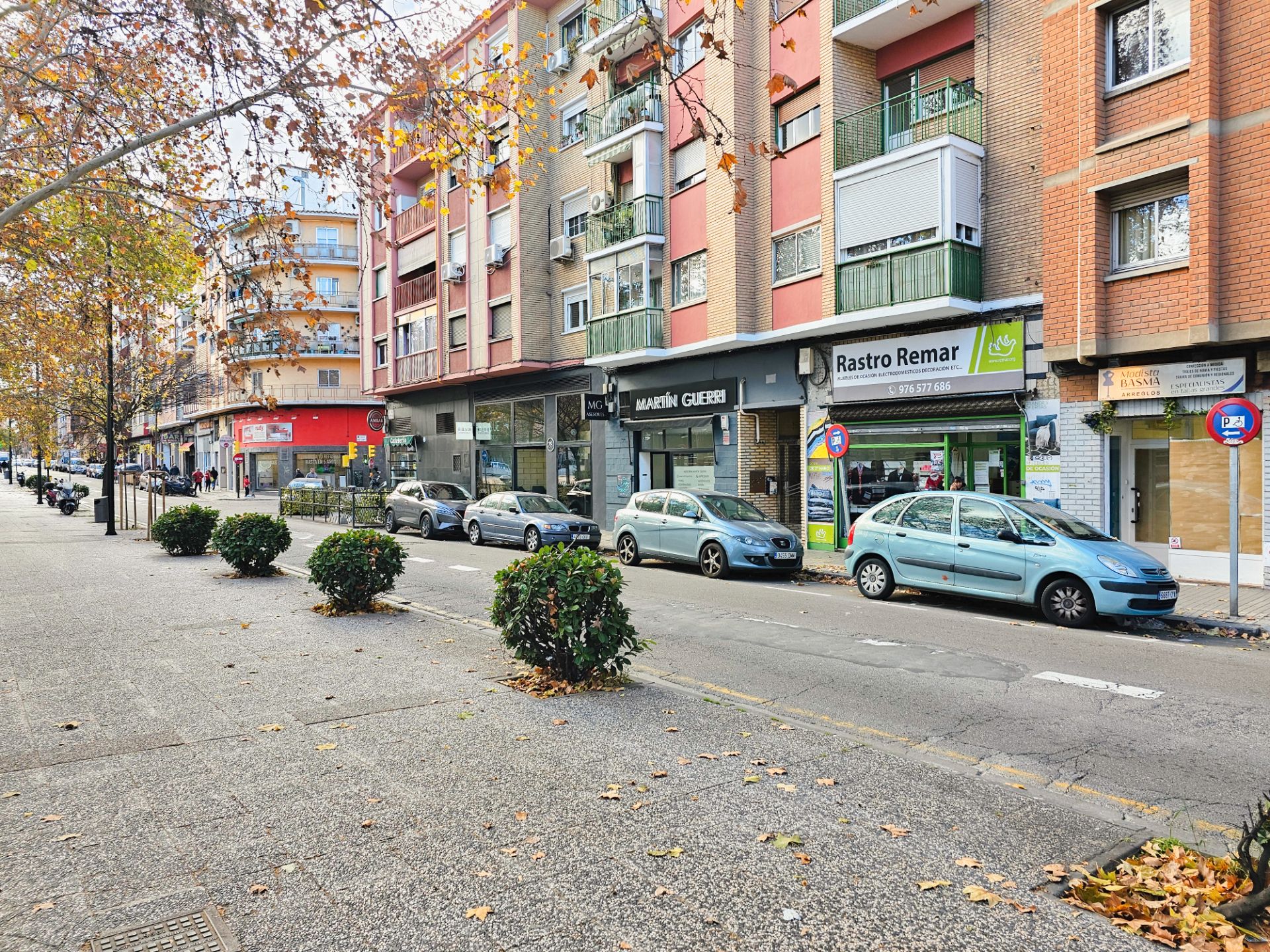 Exterior view of Premises for sale in  Zaragoza Capital