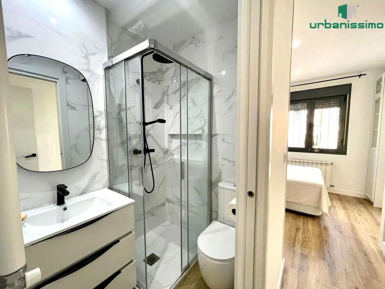 Baño de Apartamento de alquiler en Madrid con Aire acondicionado, Calefacción y Terraza