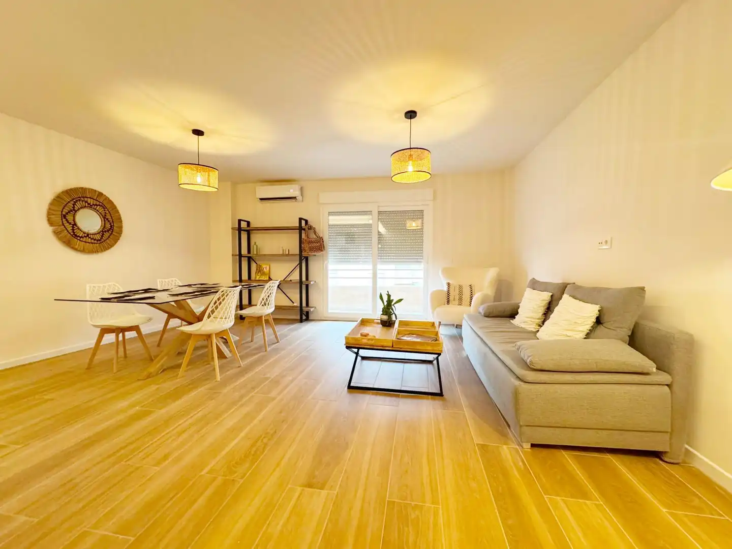Living room of Flat for sale in Dénia  with Air Conditioner, Heating and Furnished