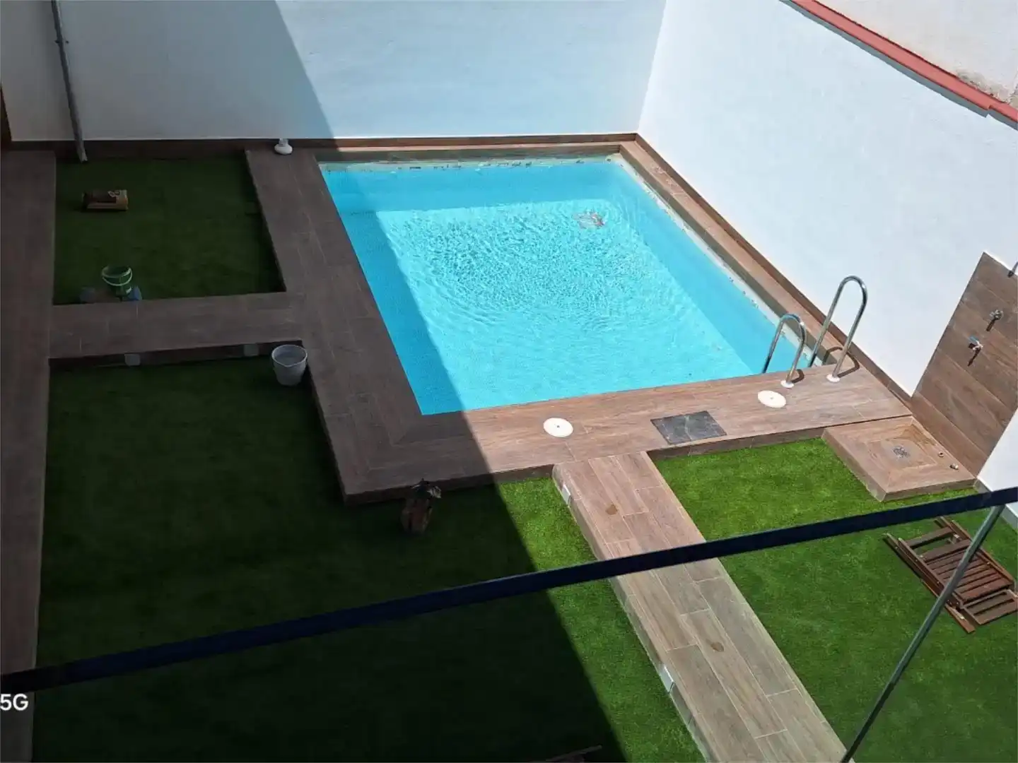 Swimming pool of Flat for rent in Córdoba  with Air Conditioner, Private garden and Parquet flooring