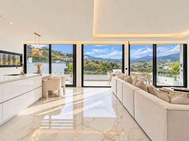 Chalet con piscina en venta en La Cala Golf - Lagar Martell