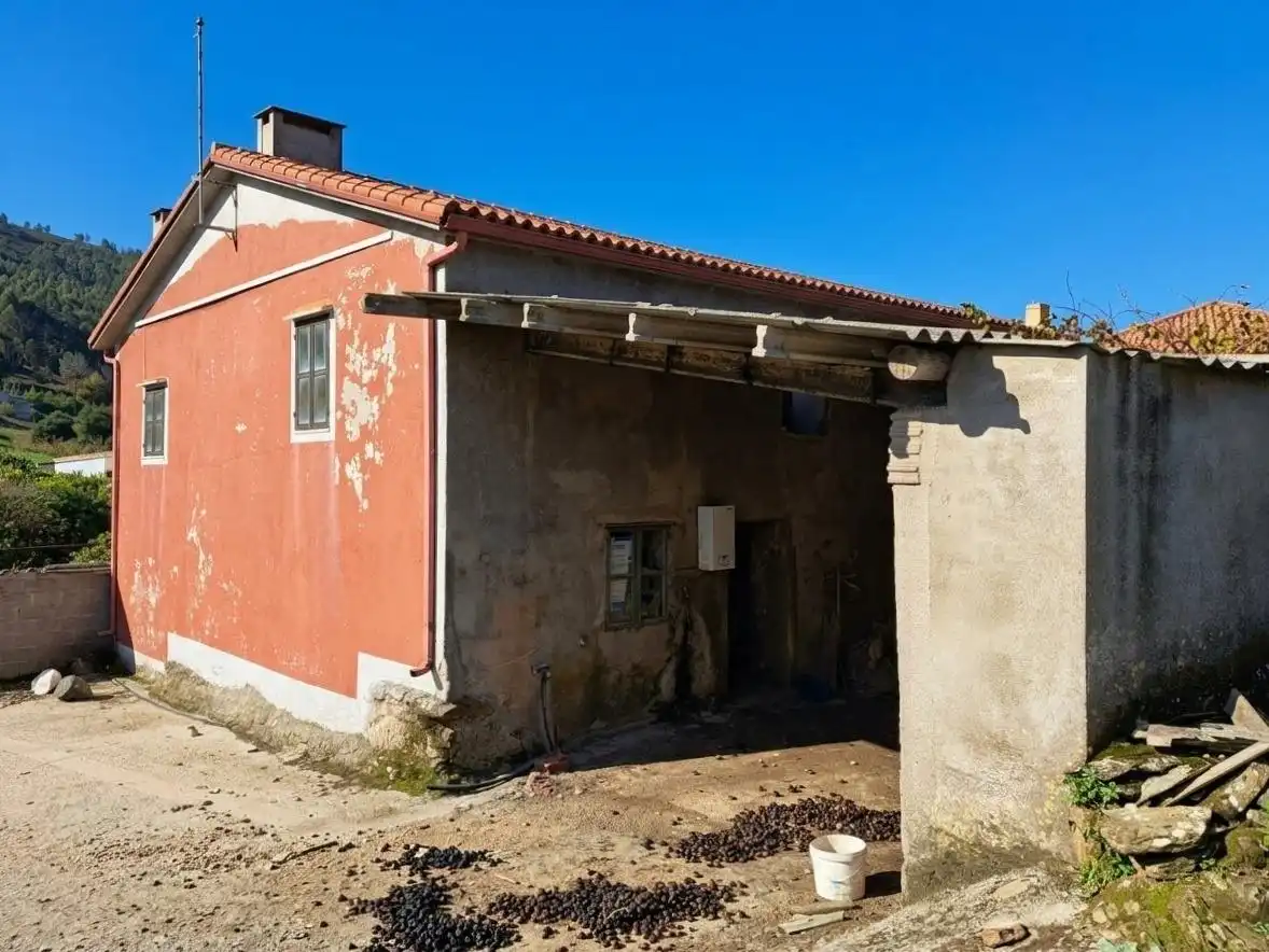 Houses for sale in Arteixo, A Coruña