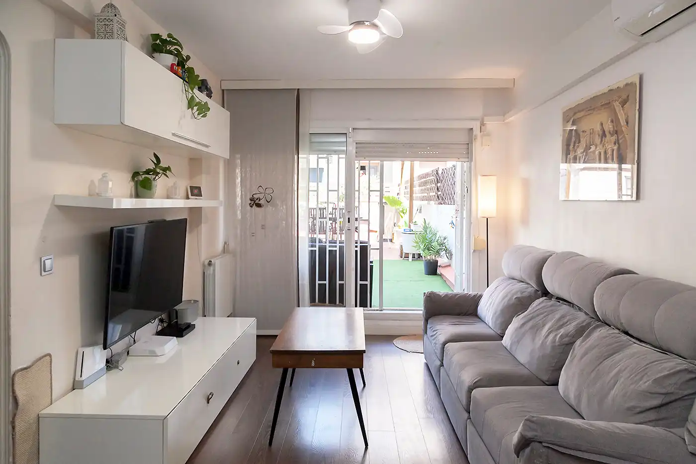 Sala de estar de Piso en venta en Barcelona con Aire acondicionado, Calefacción y Terraza