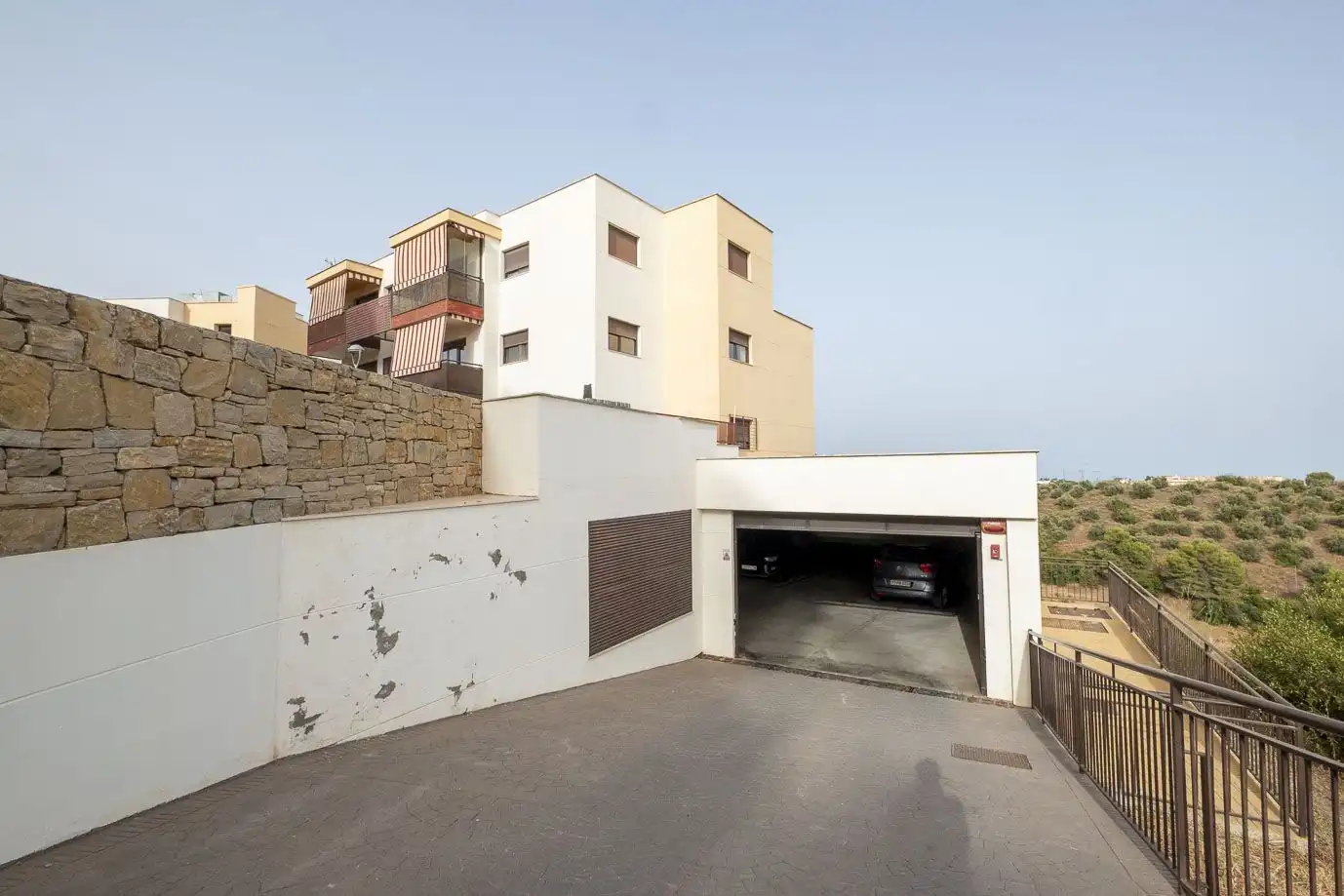 Vista exterior de Piso en venta en Rincón de la Victoria con Aire acondicionado, Calefacción y Terraza