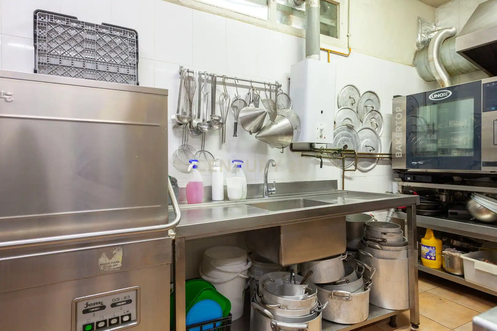 Cocina de Local en traspaso en Parets del Vallès con Aire acondicionado