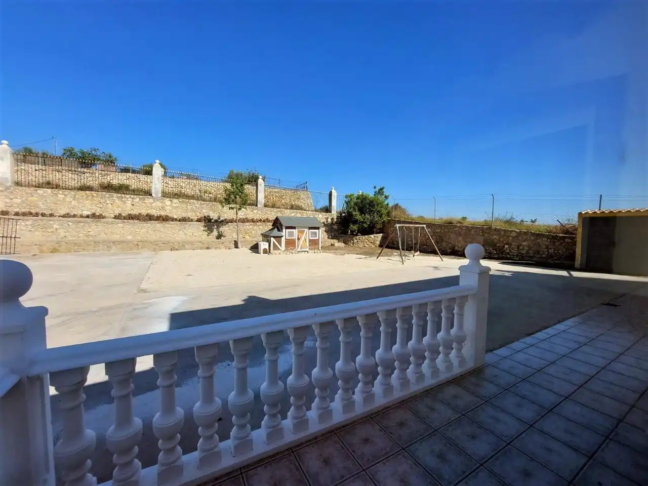 Terrasse von Wohnung zum Verkauf in Elche / Elx mit Privatgarten, Schwimmbad und Möbliert