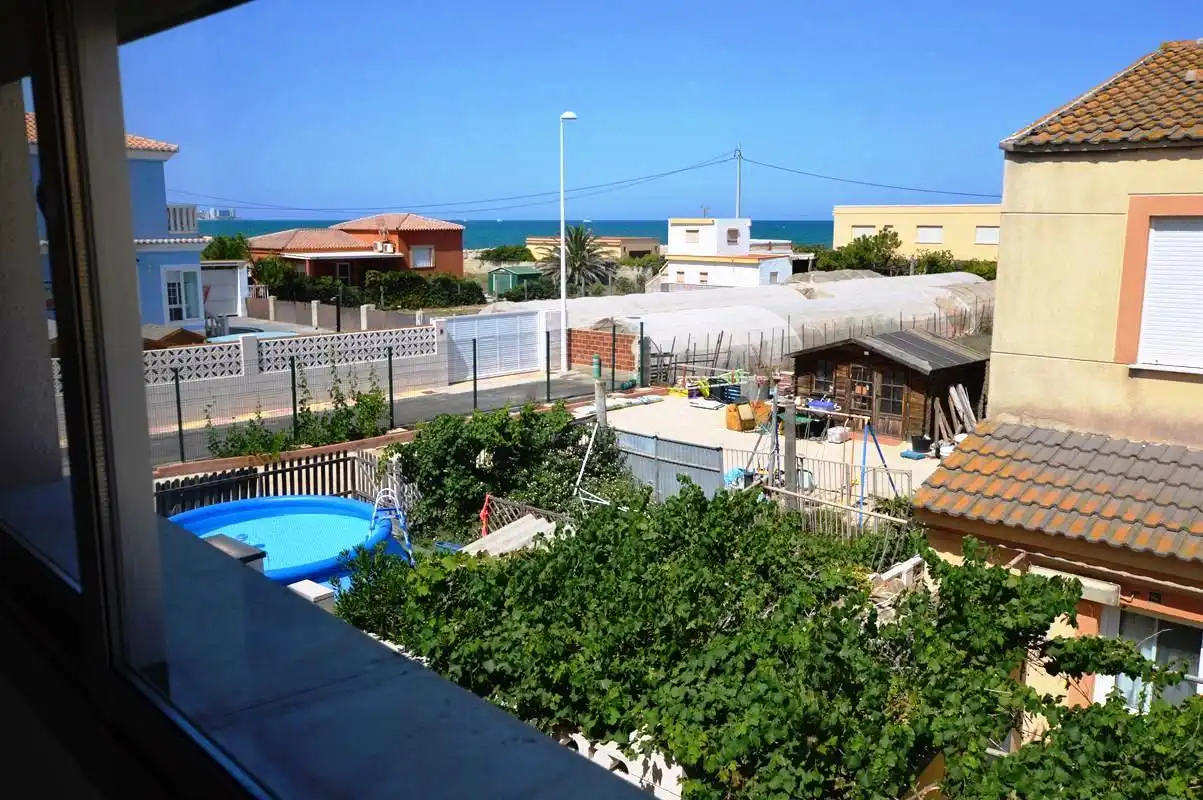 Adossat amb piscina en venda a El Marenyet, imagen 15