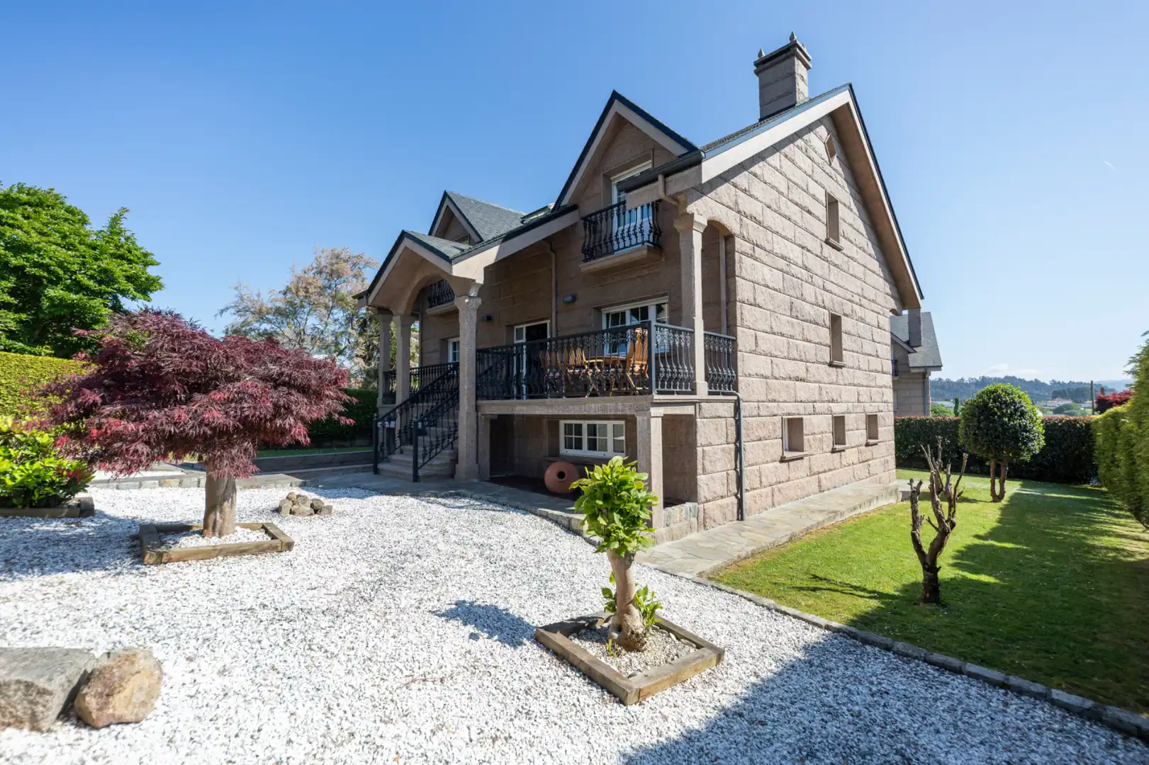 Außenansicht von Haus oder Chalet zum Verkauf in Oleiros mit Heizung, Privatgarten und Terrasse