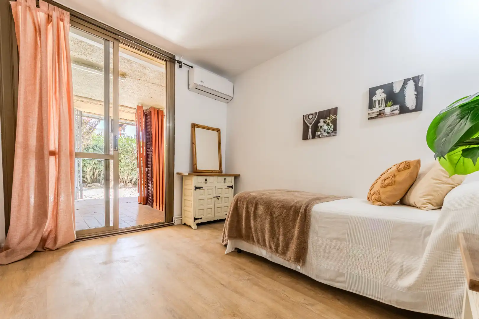 Bedroom of Flat for sale in Pla de Maset - Cap de Salou