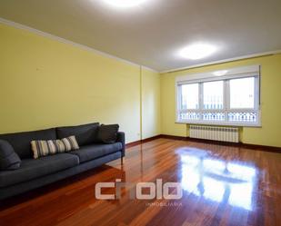 Living room of Flat for sale in Lugo Capital  with Heating, Terrace and Storage room