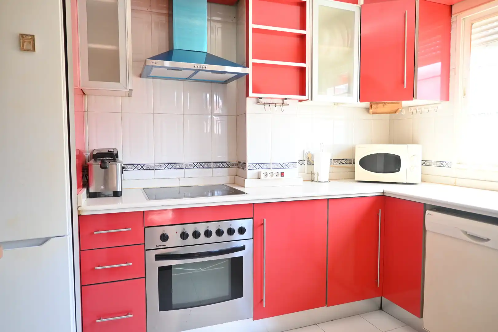 Kitchen of Flat for sale in Churriana de la Vega  with Balcony