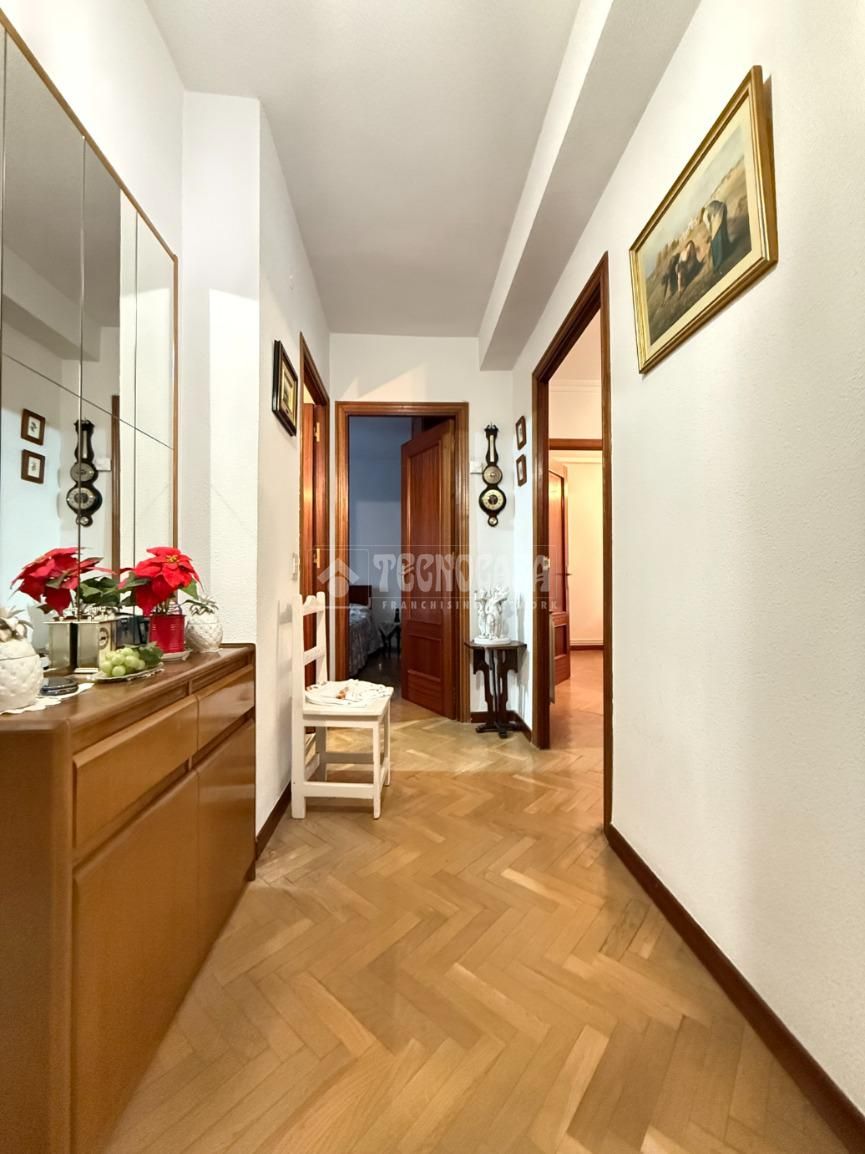 Flat for sale in  Madrid Capital  with Heating, Parquet flooring and Terrace
