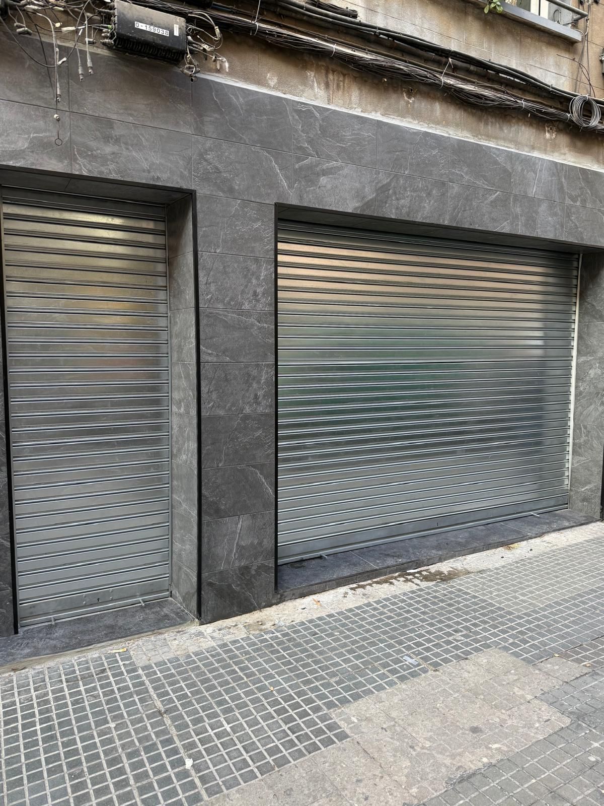 Vista exterior de Local de lloguer en Santa Coloma de Gramenet amb Aire condicionat