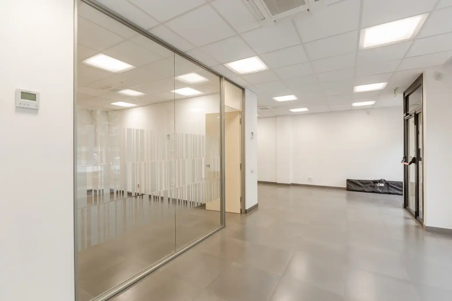 Local comercial de lloguer a Pamplona-Iruña - Avenida Sancho el Fuerte 8, imagen 6