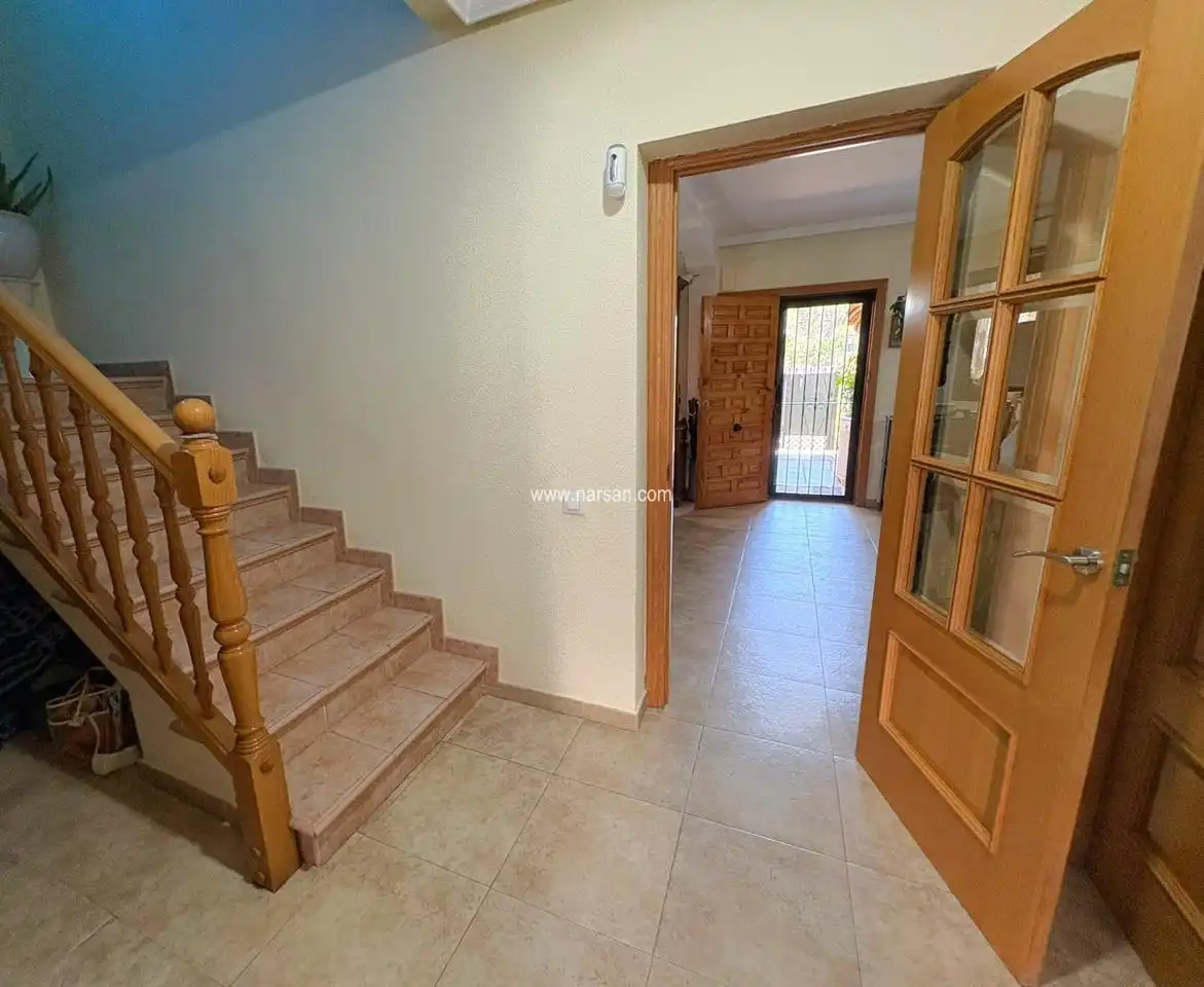 Casa adosada en venda en Benicasim / Benicàssim amb Aire condicionat, Jardí privat i Terrassa