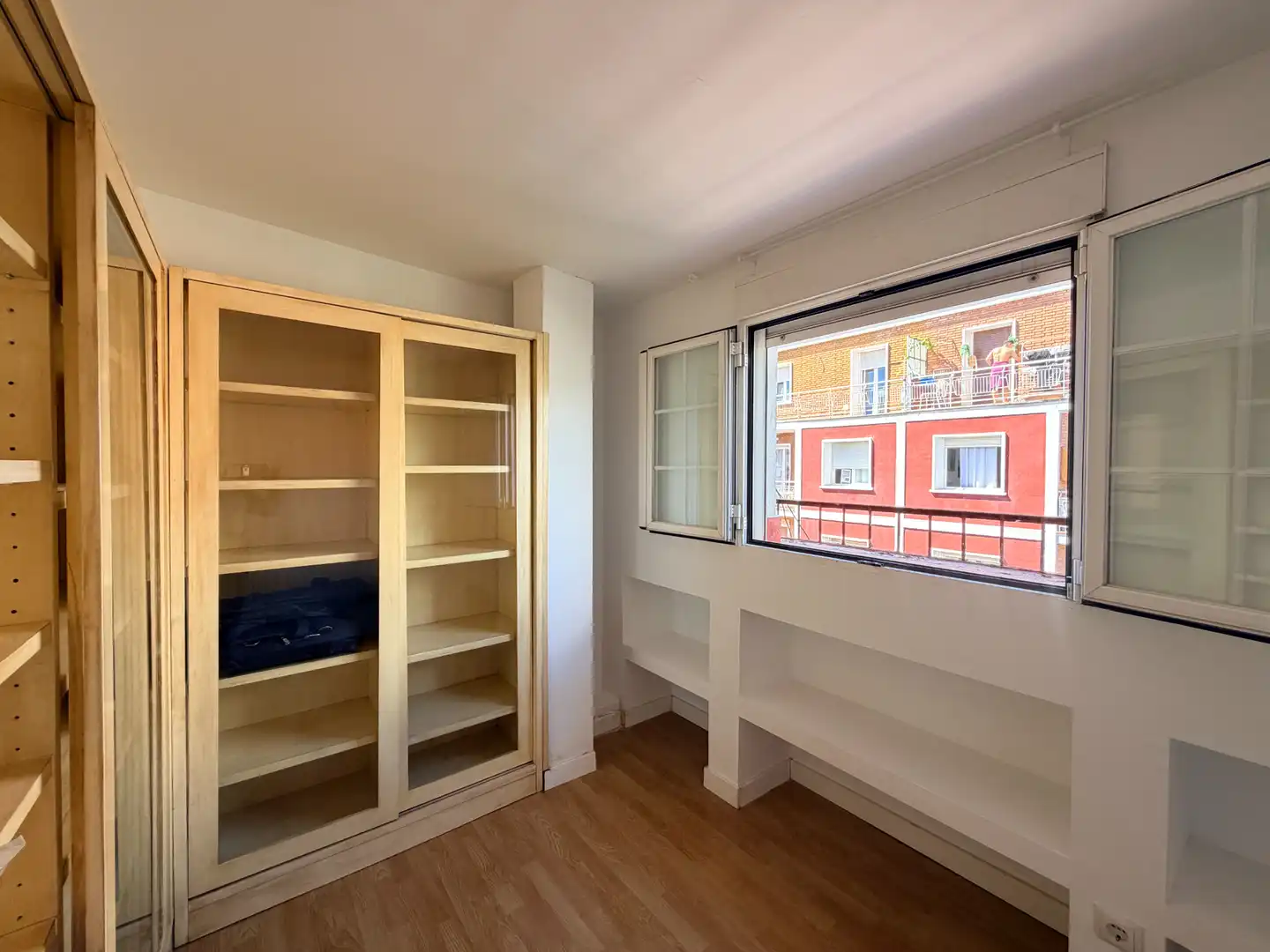Dormitori de Àtic en venda en Madrid amb Aire condicionat, Calefacció i Terrassa