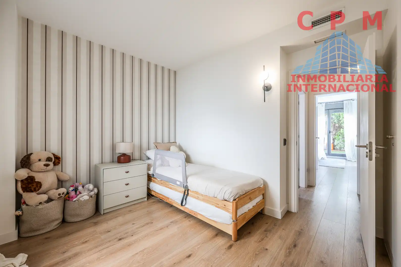 Schlafzimmer von Wohnung zur Miete in Madrid mit Klimaanlage, Heizung und Parkett