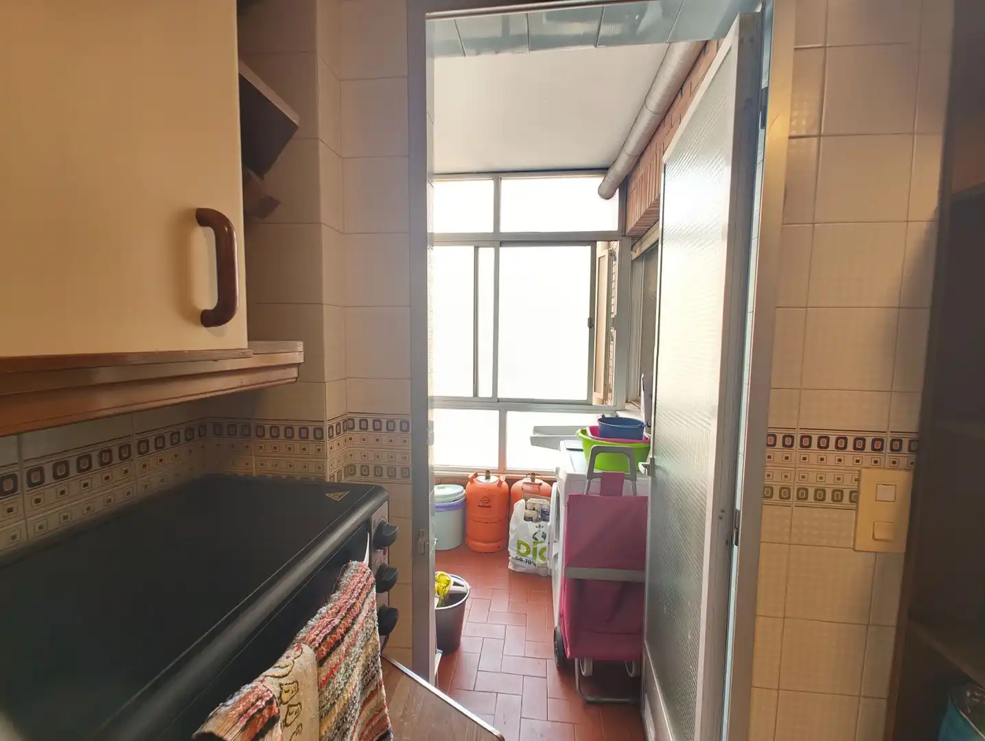 Kitchen of Flat for rent in Granada  with Air Conditioner, Heating and Furnished