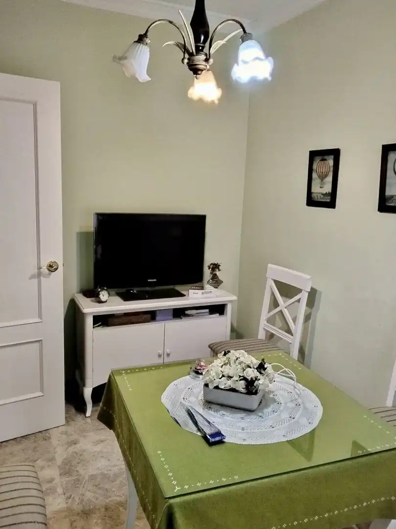 Sala de estar de Casa o chalet en venta en Tomares con Aire acondicionado, Calefacción y Terraza